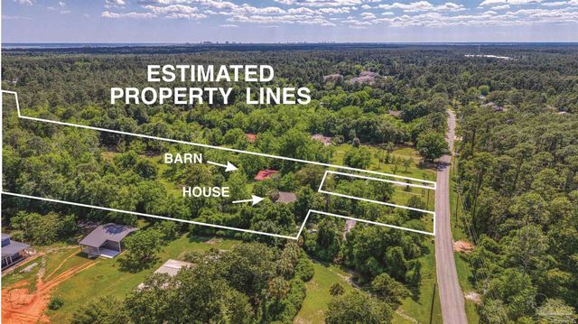 9765 N Loop Rd, Pensacola, FL 32507