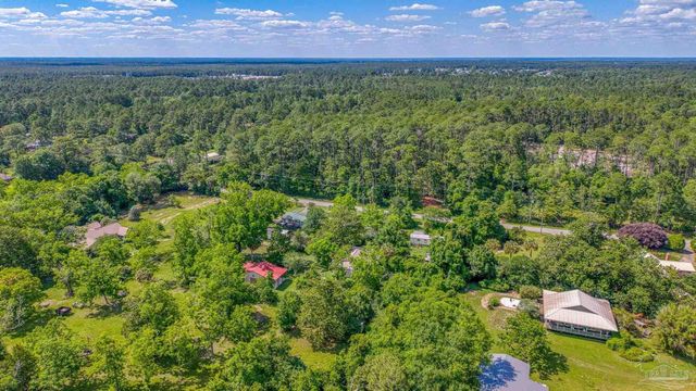 9765 N Loop Rd, Pensacola, FL 32507
