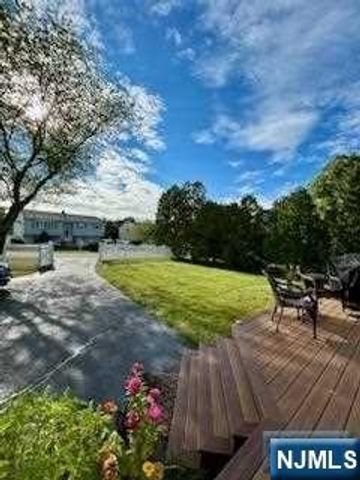 17 Locust Street, Wanaque, NJ 07420