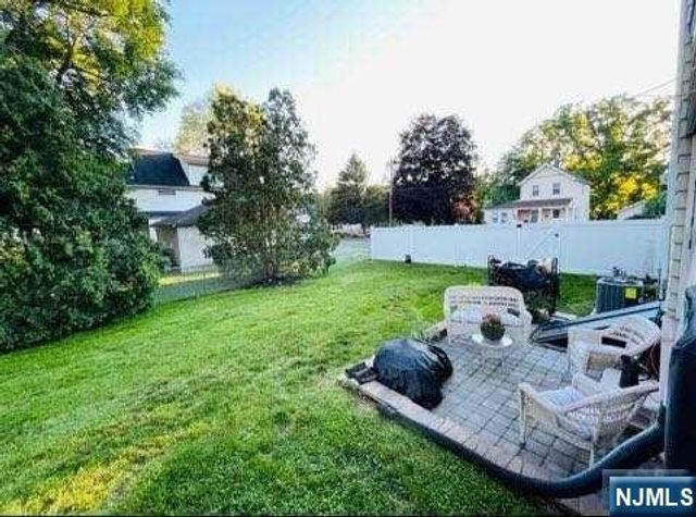 17 Locust Street, Wanaque, NJ 07420