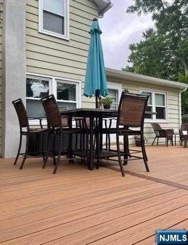 17 Locust Street, Wanaque, NJ 07420