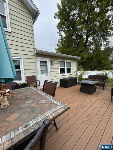 17 Locust Street, Wanaque, NJ 07420