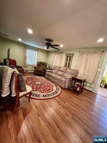 17 Locust Street, Wanaque, NJ 07420