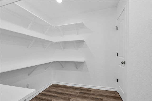 204 Wiebusch Street, Riesel, TX 76682