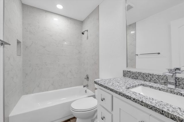 204 Wiebusch Street, Riesel, TX 76682