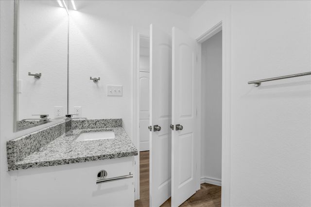 204 Wiebusch Street, Riesel, TX 76682