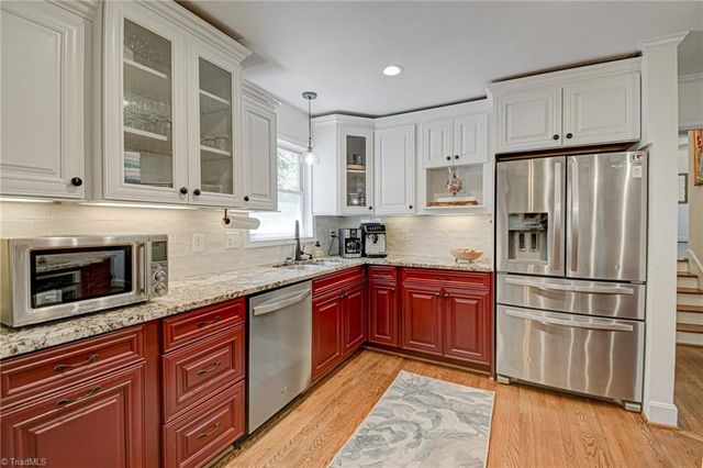 2832 Kensington Road, Winston-salem, NC 27106