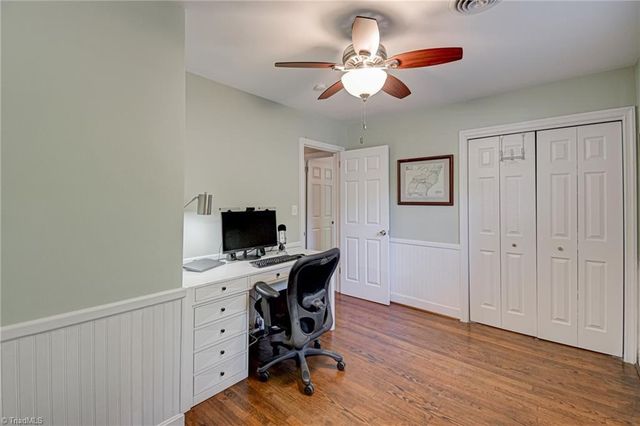 2832 Kensington Road, Winston-salem, NC 27106