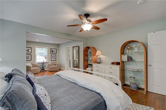 2832 Kensington Road, Winston-salem, NC 27106