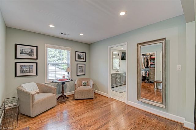 2832 Kensington Road, Winston-salem, NC 27106