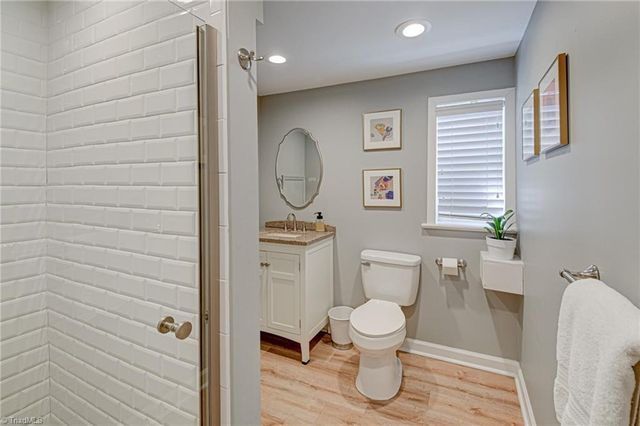 2832 Kensington Road, Winston-salem, NC 27106