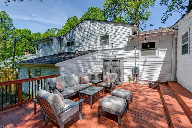 2832 Kensington Road, Winston-salem, NC 27106