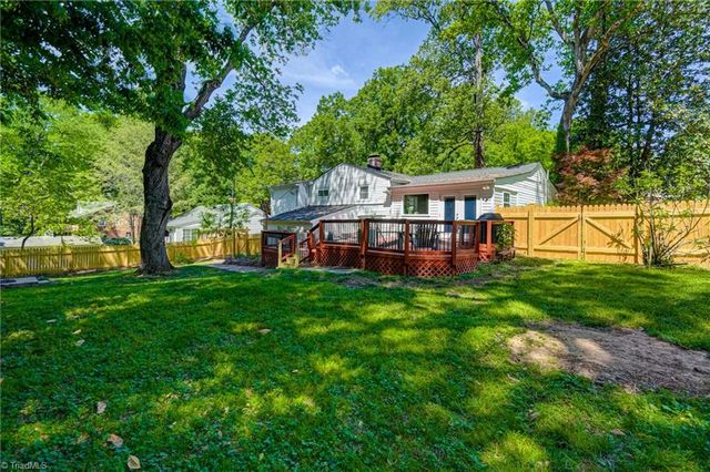 2832 Kensington Road, Winston-salem, NC 27106