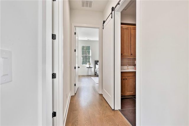 940 Laurel Brooke Avenue, Peachtree City, GA 30269