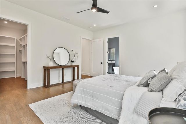 940 Laurel Brooke Avenue, Peachtree City, GA 30269