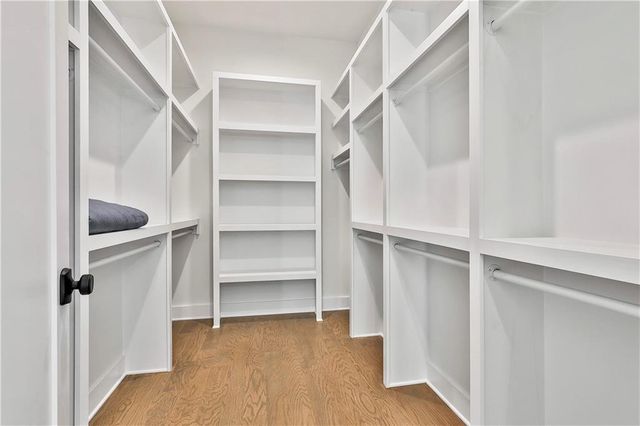 940 Laurel Brooke Avenue, Peachtree City, GA 30269