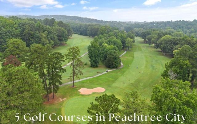 940 Laurel Brooke Avenue, Peachtree City, GA 30269