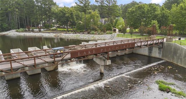 940 Laurel Brooke Avenue, Peachtree City, GA 30269