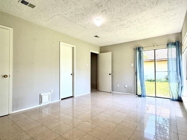 12215 Westlock Drive, Tomball, TX 77377