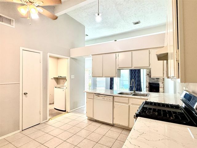 12215 Westlock Drive, Tomball, TX 77377