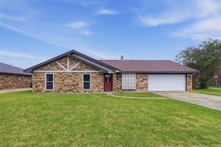 2715 Saint Francis Street, Sulphur, LA 70663