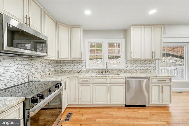 2008 COAST GUARD DR, Stafford, VA 22554