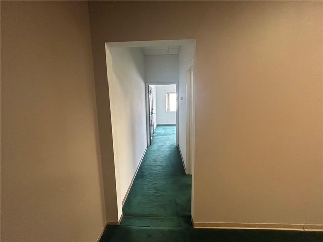 10 Cedar Swamp Road Suite 1, Glen Cove, NY 11542