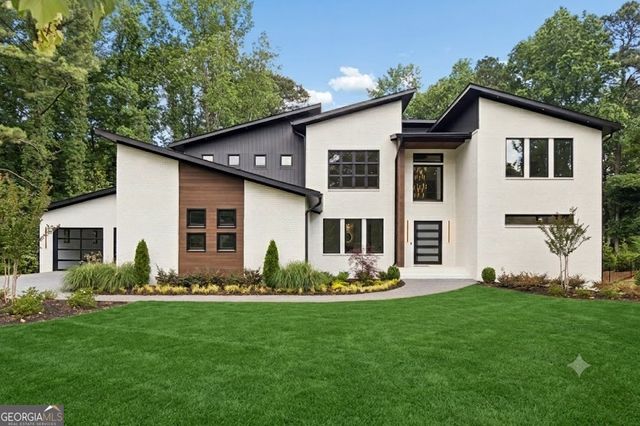 1000 Clementstone N.E Drive, Sandy Springs, GA 30342