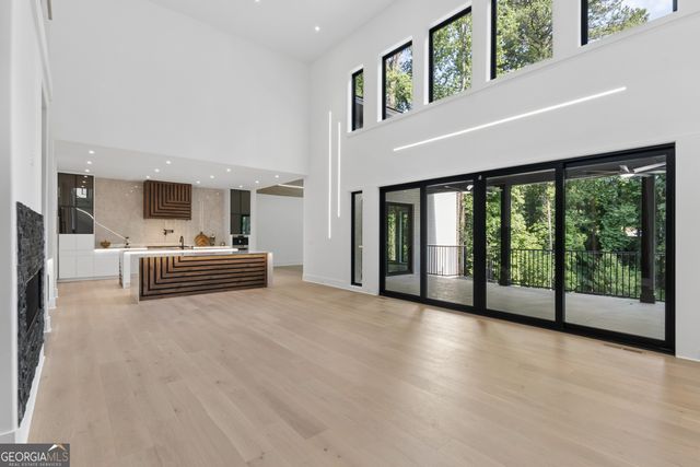 1000 Clementstone N.E Drive, Sandy Springs, GA 30342