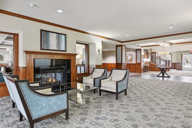 1800 Graham Avenue 325, Saint Paul, MN 55116