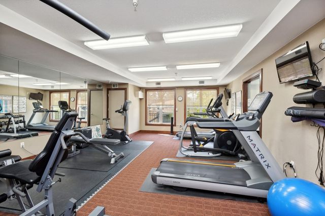 1800 Graham Avenue 325, Saint Paul, MN 55116