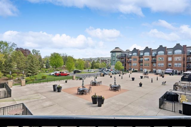 1800 Graham Avenue 325, Saint Paul, MN 55116