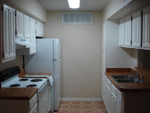 12955 Woodforestunit Boulevard 47, Houston, TX 77015