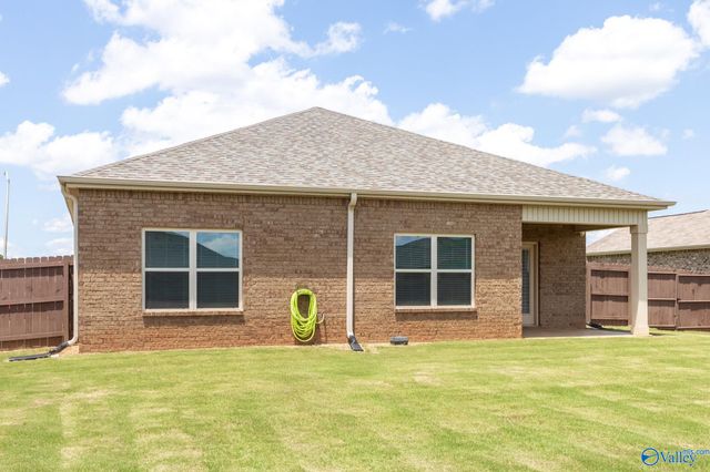 104 Arctic Fox Trail, Meridianville, AL 35759