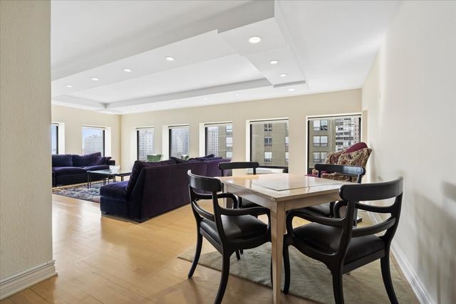 1100 N LAKE SHORE Drive 7B, Chicago, IL 60611