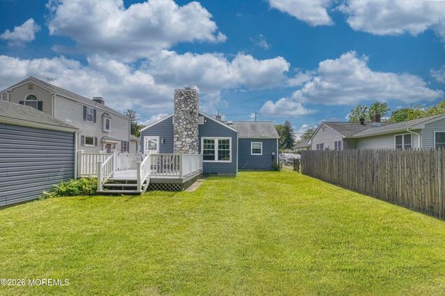 385 Prospect Avenue, Little Silver, NJ 07739