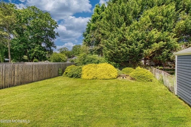 385 Prospect Avenue, Little Silver, NJ 07739