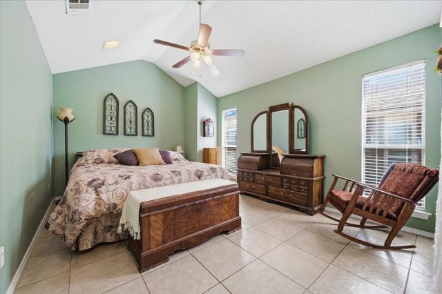 2118 Artherfield Drive, Carrollton, TX 75006