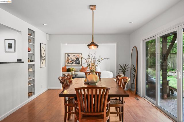 4139 Laguna Ave, Oakland, CA 94602