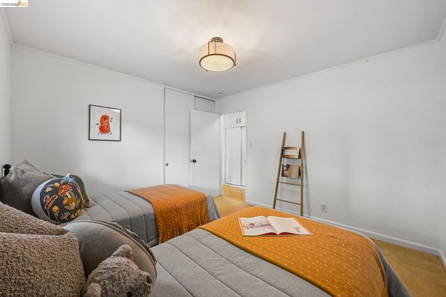 4139 Laguna Ave, Oakland, CA 94602