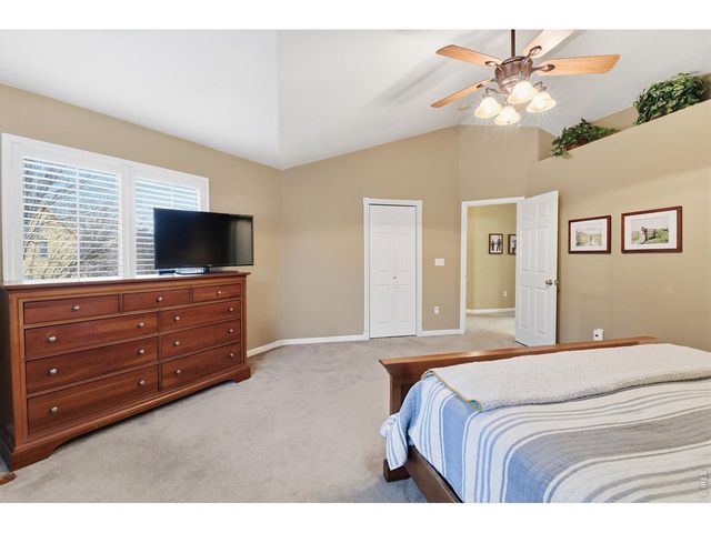 5822 Oak Meadows Blvd, Firestone, CO 80504