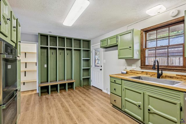 548 Greene Settlement Road, Gray, GA 31032