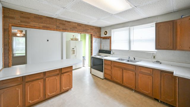 1225 Beacon Street 1225 Beacon Street, Springfield, OH 45505