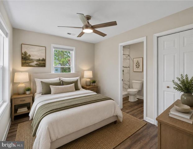 14 MONTROSE RD, Pasadena, MD 21122