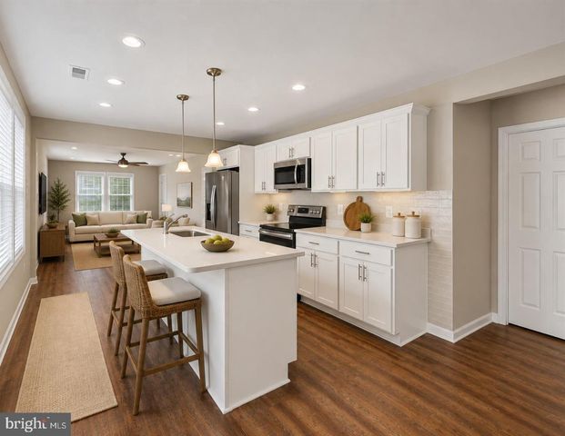 14 MONTROSE RD, Pasadena, MD 21122