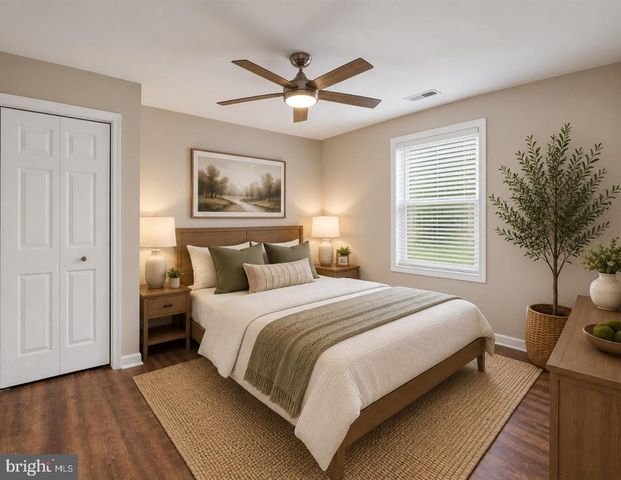 14 MONTROSE RD, Pasadena, MD 21122