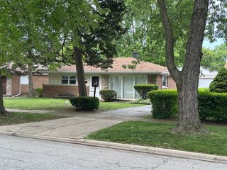 17332 Roy Street, Lansing, IL 60438