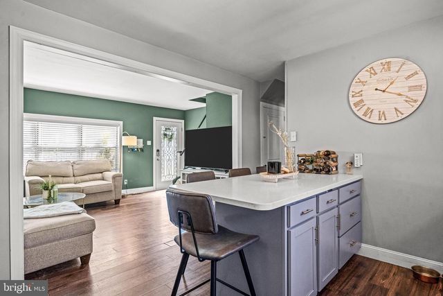 221 CHESTNUT STREET, Runnemede, NJ 08078