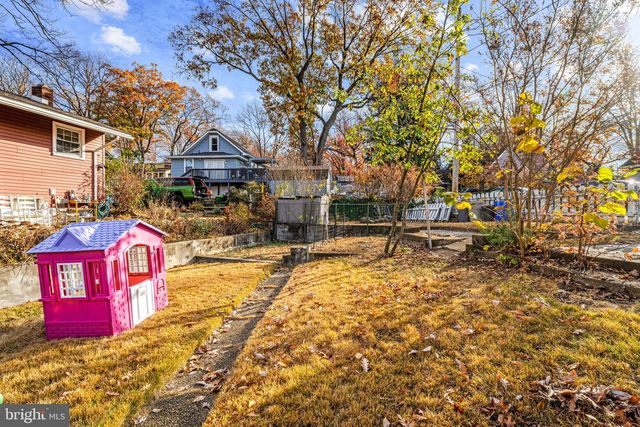 221 CHESTNUT STREET, Runnemede, NJ 08078