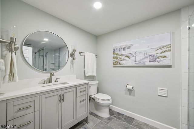 47 Gatehouse Rd, Bedminster Twp., NJ 07921